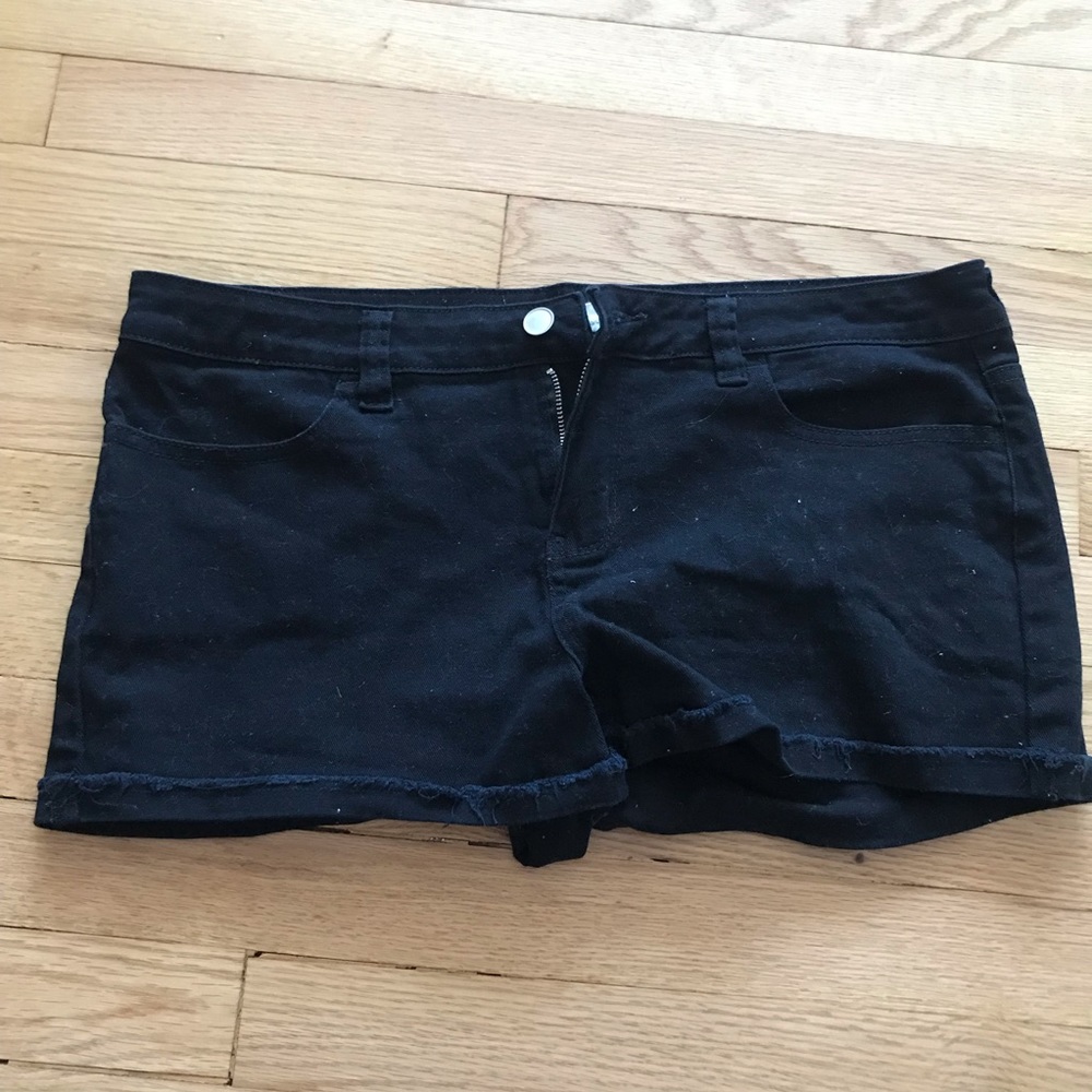 Forever 21 black jean shorts